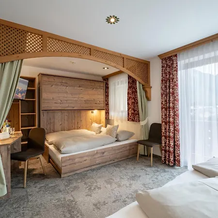 Garni Hotel Mayrhofen