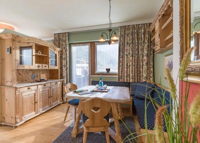 Garni Готель Майргофен